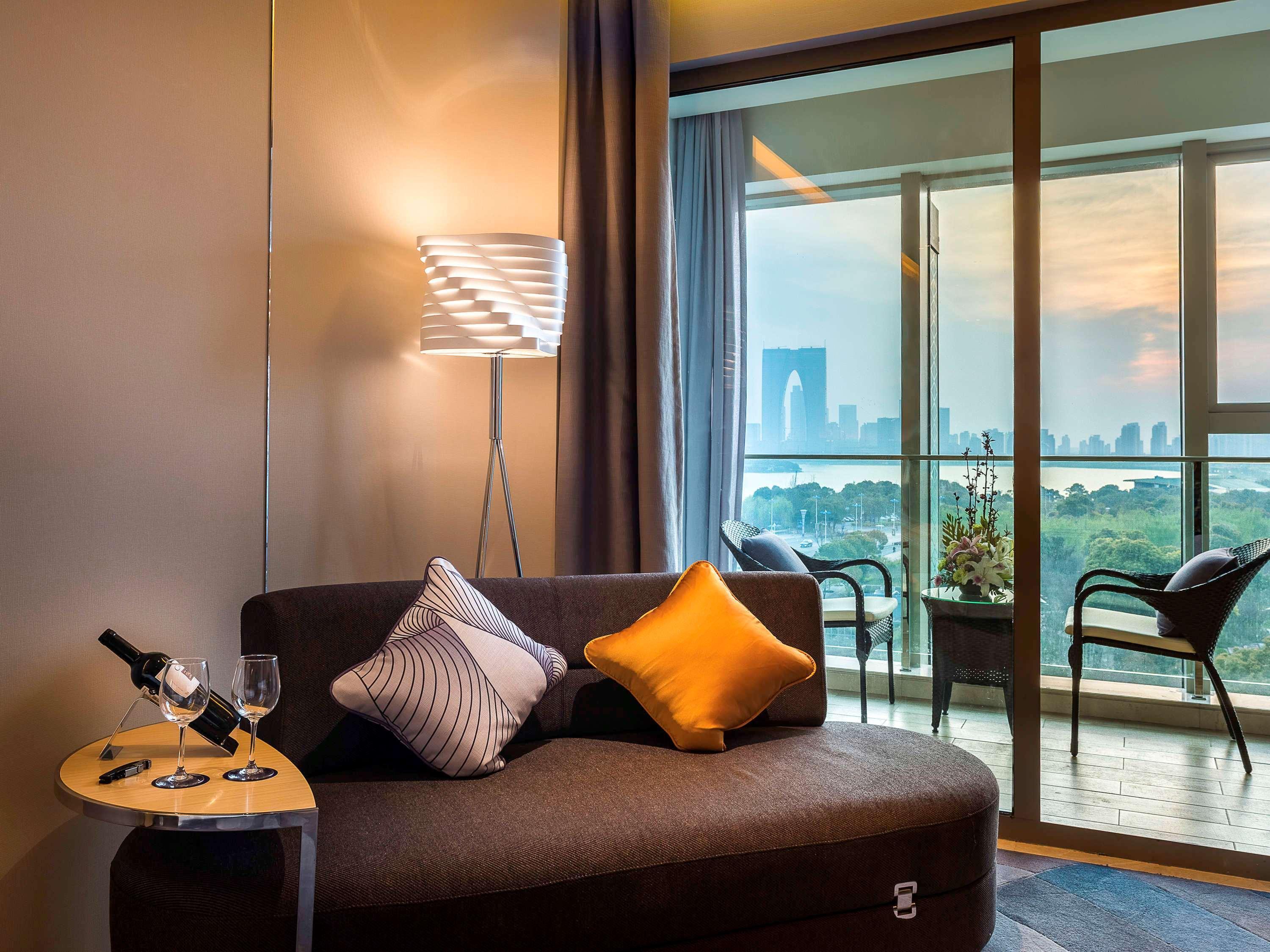 Novotel Jinji Lake Suzhou Sip Экстерьер фото